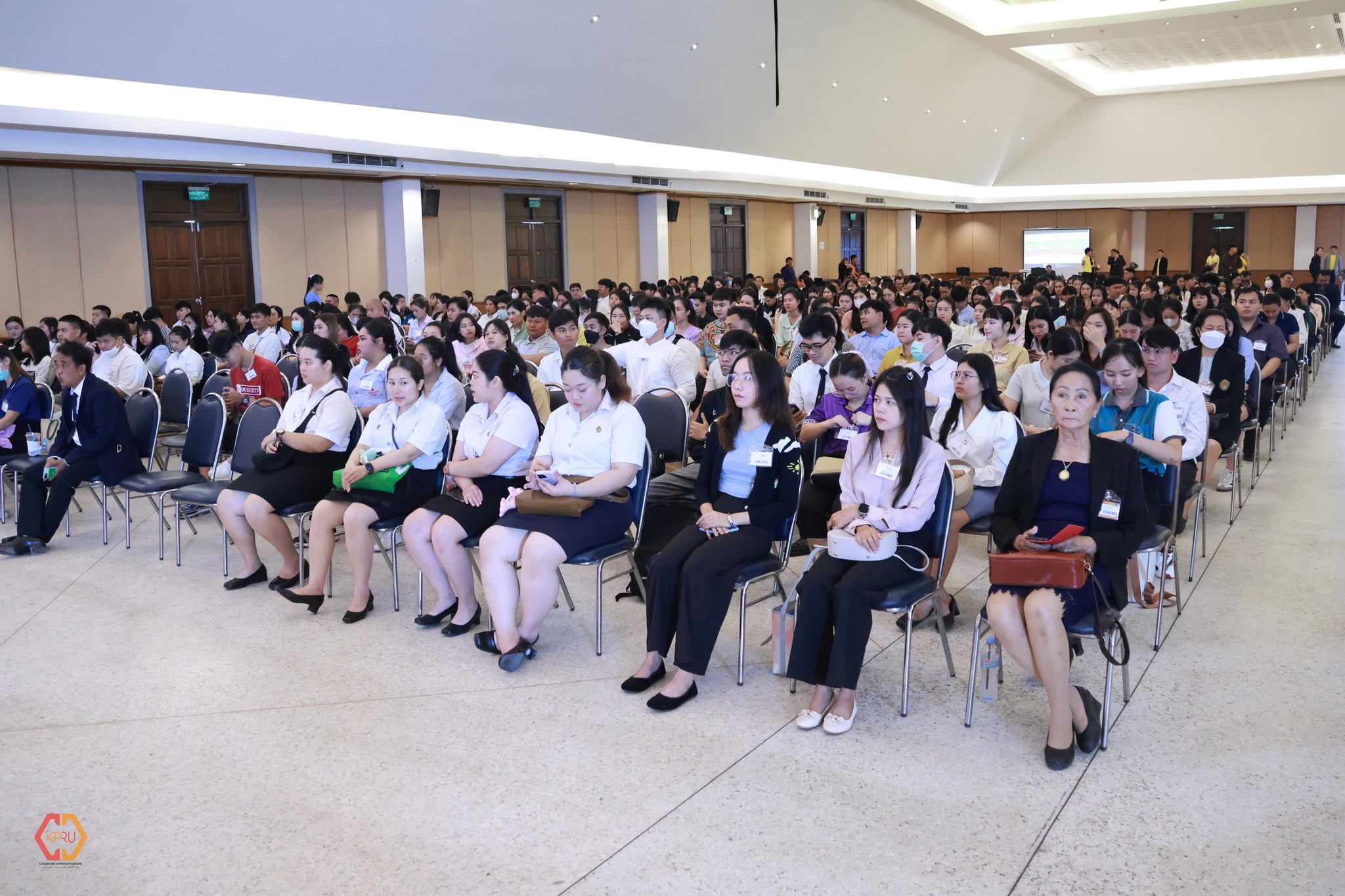 สำนักงานอธิการบดี มหาวิทยาลัยราชภัฏกำแพงเพชร